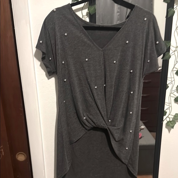 SHEIN Tops - ✨ Chic & Feminine SHEIN Top - Only $10! ✨
Size Small | Elegant Gray | Flowy Fit